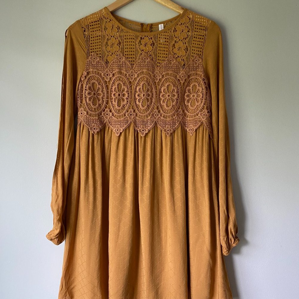XHILARATION/TARGET Lace Front Boho Dress